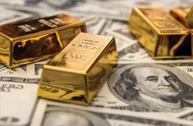 الذهب يتراجع مع ارتفاع الدولار وترقب بيانات أمريكية للتضخم 