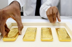 الذهب يتراجع مع تفوق  قوة الدولار على مخاوف كورونا 