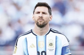 ميسي يعلن اعتزاله اللعب دولياً 