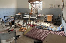 صفوف خاوية ودروس تحت الخيام في فنزويلا بعد الزلزال 