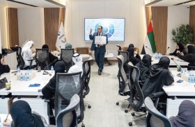 «الموارد البشرية» بالفجيرة تعزز جاهزية الكفاءات الحكومية بأدوات استشراف المستقبل