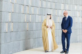 خليفة بن طحنون يستقبل رئيس المجلس الأوروبي في واحة الكرامة