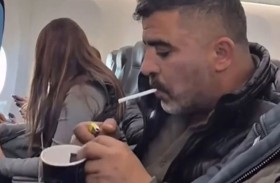 منع مؤثر من السفر بعد تدخينه على متن طائرة 