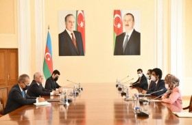 رئيس أذربيجان يستقبل وزير الاقتصاد ويؤكد عمق العلاقات مع الإمارات وأهمية تطوير الشراكات بين البلدين