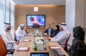 حميد بن عمار يترأس اجتماع برنامج عجمان للذكاء الاصطناعي ويطّلع على خارطة المرحلة الأولى