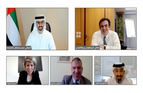 تبادل معرفي وتعاون بين حكومتي الإمارات واليونان في مجالات الذكاء الاصطناعي والخدمات الرقمية