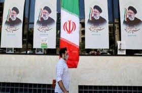    إيران تستعد للانتخابات الرئاسية في 18 يونيو