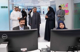 طرق دبي تدشن مختبر التجربة الرقمية الشاملة للارتقاء بجودة خدمة المتعاملين 