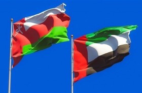 صحف عمان ترحب بالضيف الكبير..  وتفاؤل بنتائج قمة مسقط