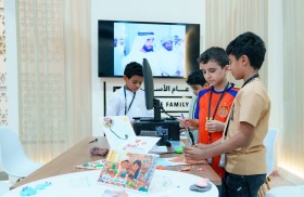الأرشيف والمكتبة الوطنية يعزز الهوية الوطنية والقيم الإماراتية لدى النشء في مهرجان الشيخ زايد الصيفي