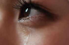 أسباب زيادة تدمع العين لدى كبار السن