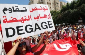 صحف عربية: تونس مستمرة بتلجيم الإخوان