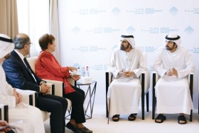 محمد بن راشد يبحث مع مديرة صندوق النقد الدولي التطورات الاقتصادية العالمية وتعزيز التعاون بين الإمارات والصندوق