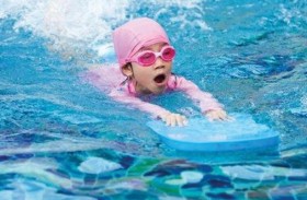 ملابس سباحة طفلك قد تعرّضه لخطر الغرق