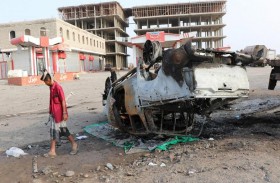 مقتل صحفي يمني في انفجار عبوة ناسفة بسيارته 