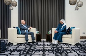 عبدالله بن زايد يلتقي المفوض السامي للأمم المتحدة لشؤون اللاجئين