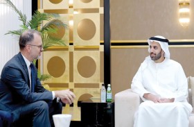 ولي عهد راس الخيمة يستقبل القنصل الأمريكي