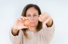 هل البيض هو الجاني الرئيسي عندما يتعلق الأمر بارتفاع نسبة الكوليسترول؟