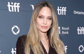 أنجلينا جولي تُخطط لمغادرة أمريكا 