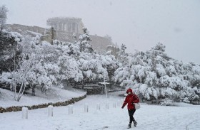 الثلوج تغطي العاصمة أثينا