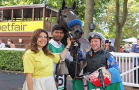 «زايدة عذبة» تفوز بكأس فاطمة بنت مبارك للخيول العربية