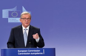 رئيس المفوضية الأوروبية السابق: أوكرانيا فاسدة بالكامل