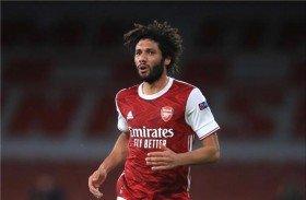 محمد النني يرغب في تمديد عقده مع آرسنال