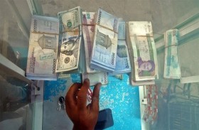 تهريب دولارات إلى إيران.. هل يُعاقب العراق؟