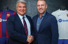 لابورتا قد يجبر فليك على الرحيل عن برشلونة