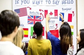 التحدث بلغتين منذ سن مبكرة يحمي من الخرف