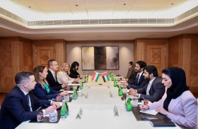 الإمارات والمجر تبحثان التعاون في قطاعات الاقتصاد الجديد والتجارة والاستثمار والنقل
