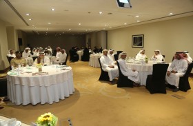 مرور دبي تنظم خلوة عصف ذهني لمبادرة النقاط البيضاء
