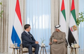 رئيس الدولة ورئيس الوزراء الهولندي يبحثان علاقات البلدين والتطورات الدولية