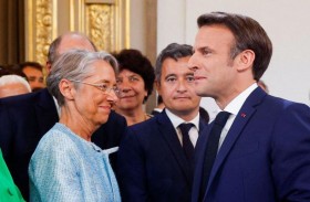 لهذا اتخذ إيمانويل ماكرون هذا القرار