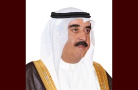 حاكم أم القيوين : يوم العلم رمز الوحدة والهوية الوطنية والانتماء بين أبناء الوطن