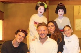 عائلة بيكهام تزور اليابان.. وفيكتوريا تشيد بالحفاوة