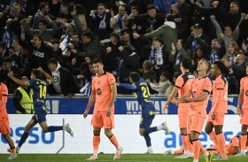 ألافيس يضع حدا لمحاولة برشلونة البطل بلوغ حاجز 100 نقطة 