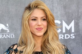 شاكيرا تحصد لقب «أيقونة الجولات العالمية»