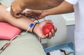 محكمة ترفض نقل دم لطفل من متبرعين غير ملقحين