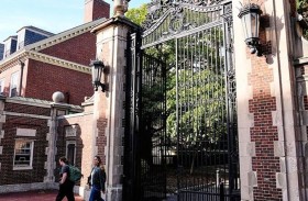 السلطات الأمريكية تعتقل أستاذاً زائراً في جامعة هارفارد