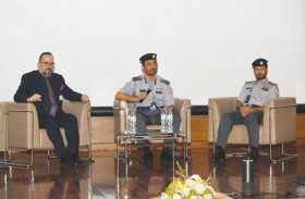 شرطة أبوظبي تنظم ورشة حول البحث العلمي والتحول الرقمي