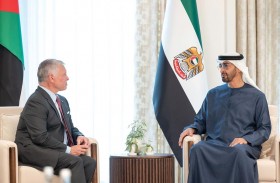 رئيس الدولة و ملك الأردن يبحثان العلاقات الأخوية و مسارات التعاون و العمل المشترك