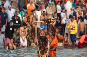 لهذا يرتفع منسوب العدوى في الهند...!