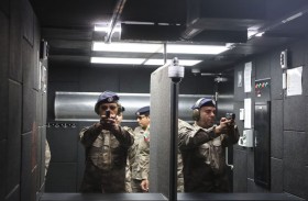 شرطة أبوظبي تدشّن ميدان رماية جديدا بمنطقة الظفرة تعزيزًا للجاهزية الأمنية