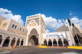 مدينة الشيخ خليفة الطبية تنقذ طفلة عمرها أربع سنوات بعد حادثة غرق كادت تودي بحياتها