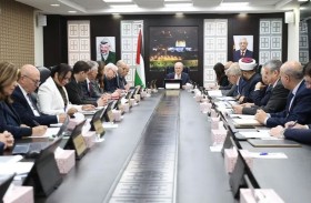 السلطة الفلسطينية تدفع 50 % من رواتب ديسمبر مع استمرار أزمتها المالية 