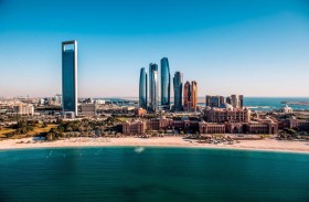 الإمارات.. نشاط وزخم استثنائي في 4 قطاعات اقتصادية خلال الثلث الأول من رمضان