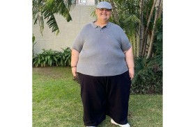 أثقل رجل في العالم يخسر نصف وزنه