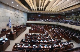 ضغوط حزبية متزايدة على نتنياهو لتعليق التعديلات القضائية 