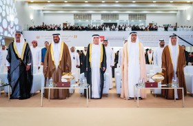 عبدالله بن زايد يشهد حفل تخريج الدفعة الـ 42 من طلبة جامعة الإمارات